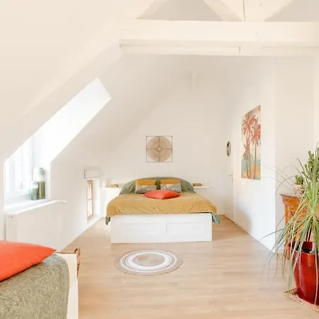 Ecurie Les Tourelles Piscine Interieure &