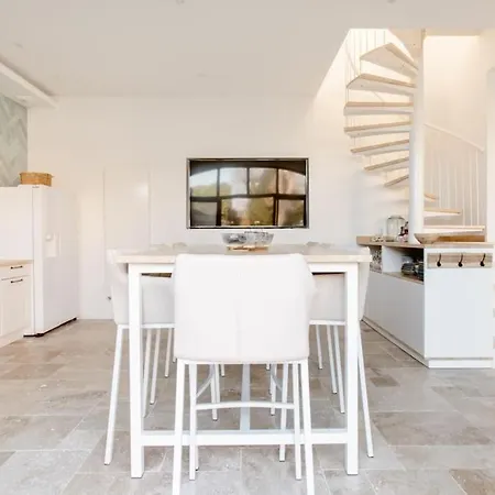 Ecurie Les Tourelles Piscine Interieure & * Gainneville