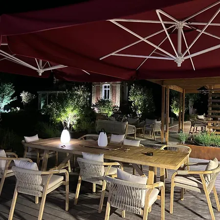 Ecurie Les Tourelles Piscine Interieure & Tatil Evi *